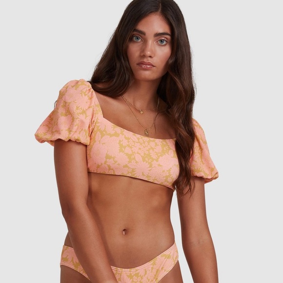 Billabong Puffed Sleeve Cropped Bikini Top - Picture 4 of 10